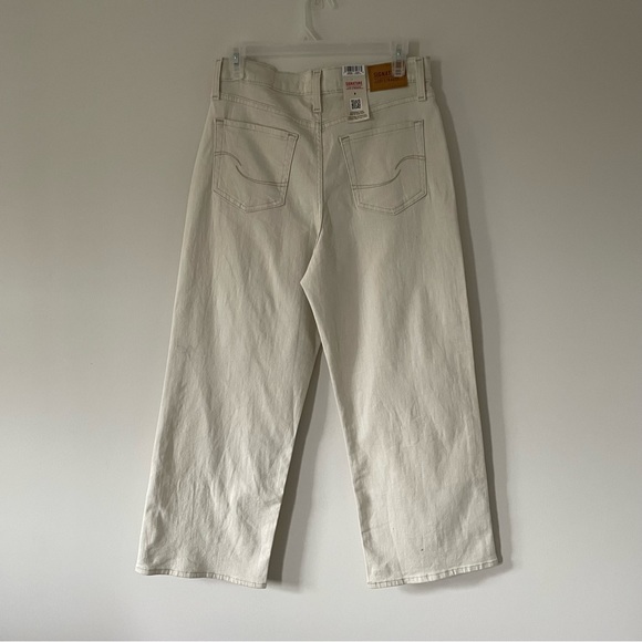 Levi’s high rise loose crop jeans - Picture 2 of 3